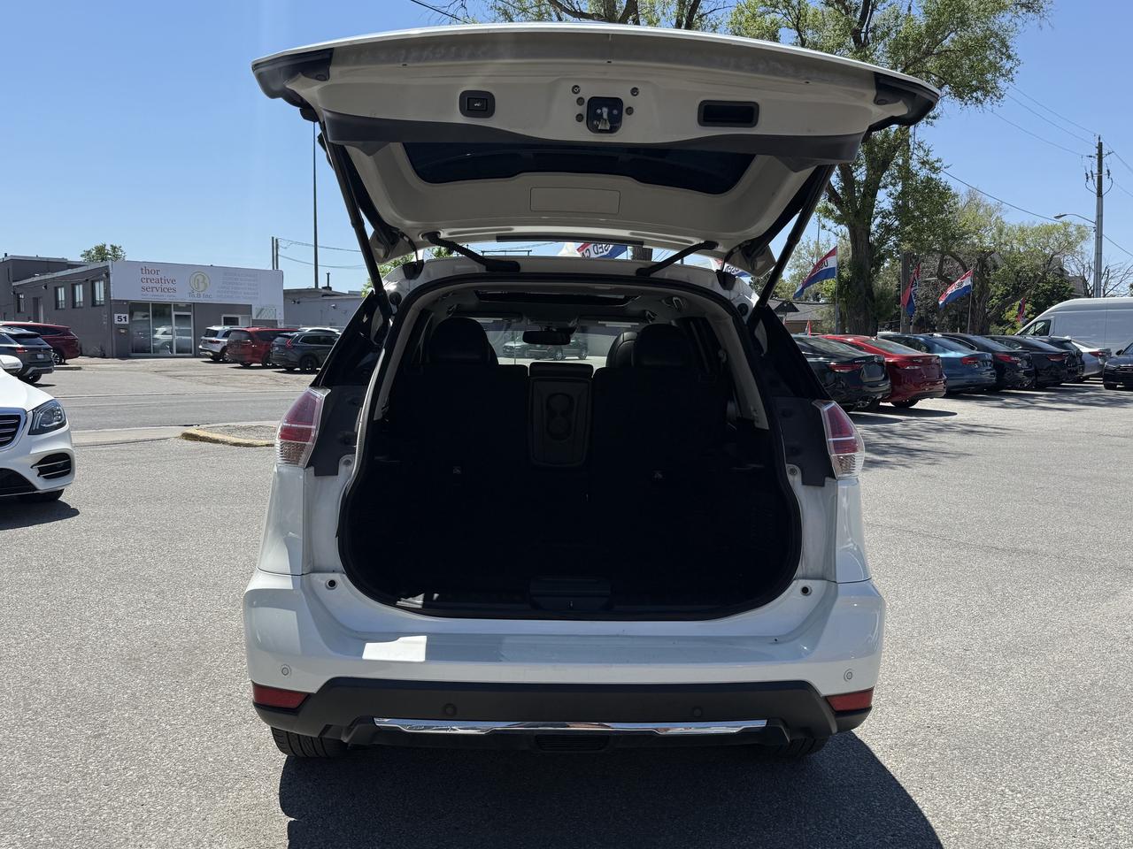2019 Nissan Rogue SL l AWD l 2.5L l 4Cyl l Gas l Auto l 360 Cam Photo