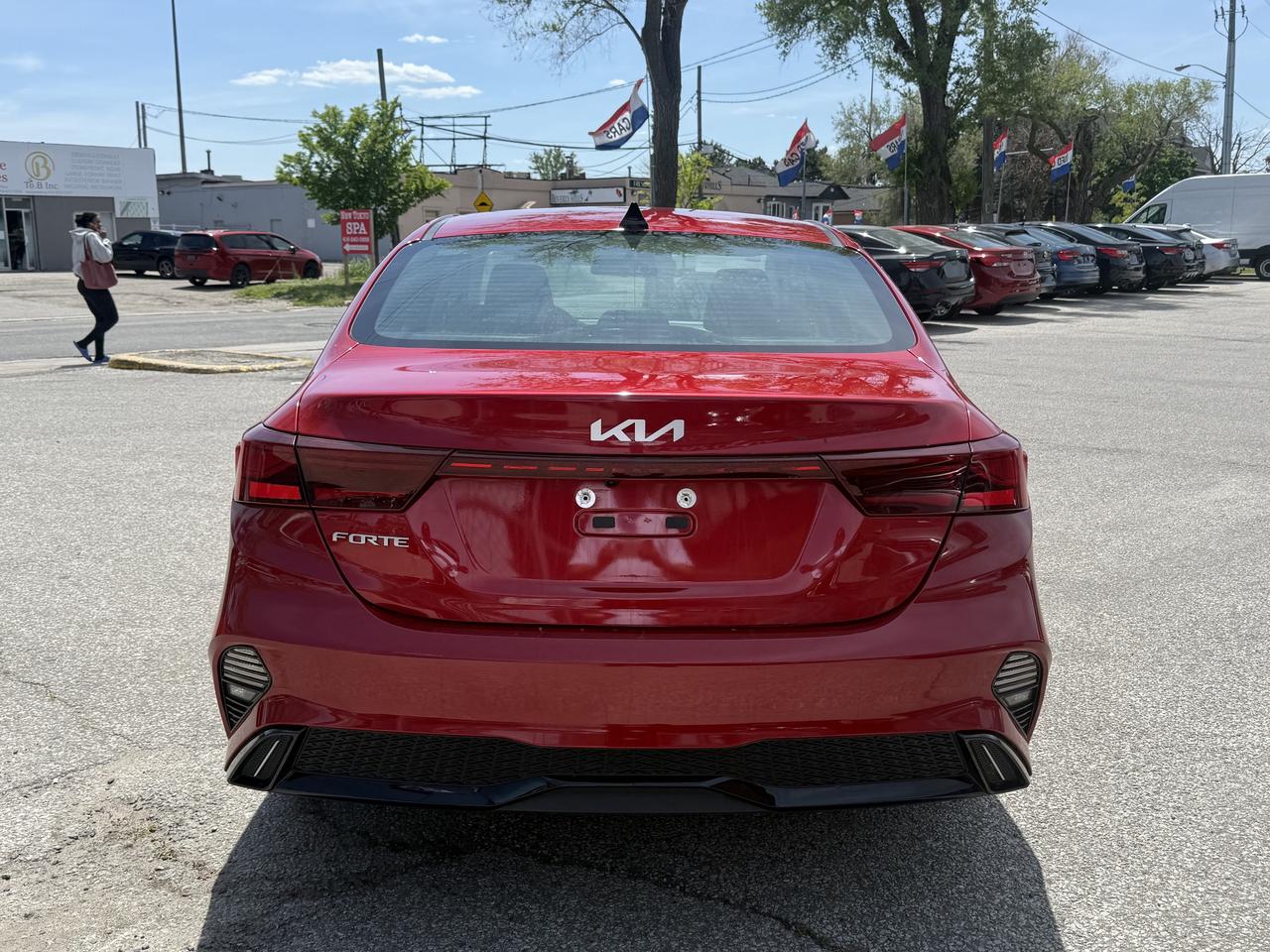 2023 Kia Forte EX l FWD l KIA Warranty l 2.0L l 4Cyl l Auto Photo