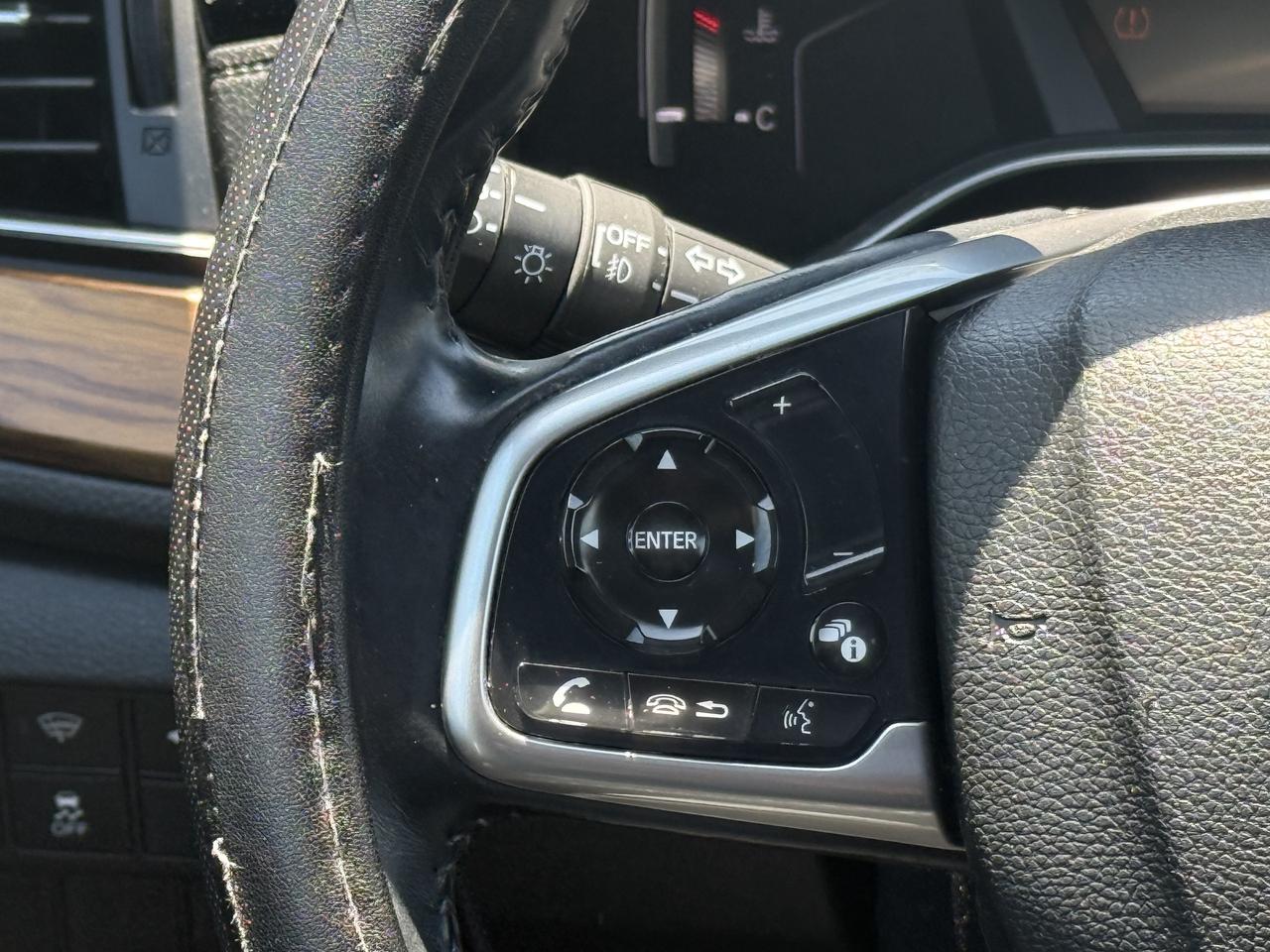 2019 Honda CR-V Touring l AWD l 1.5L l 4Cyl l Auto l Eco Vehicle Photo