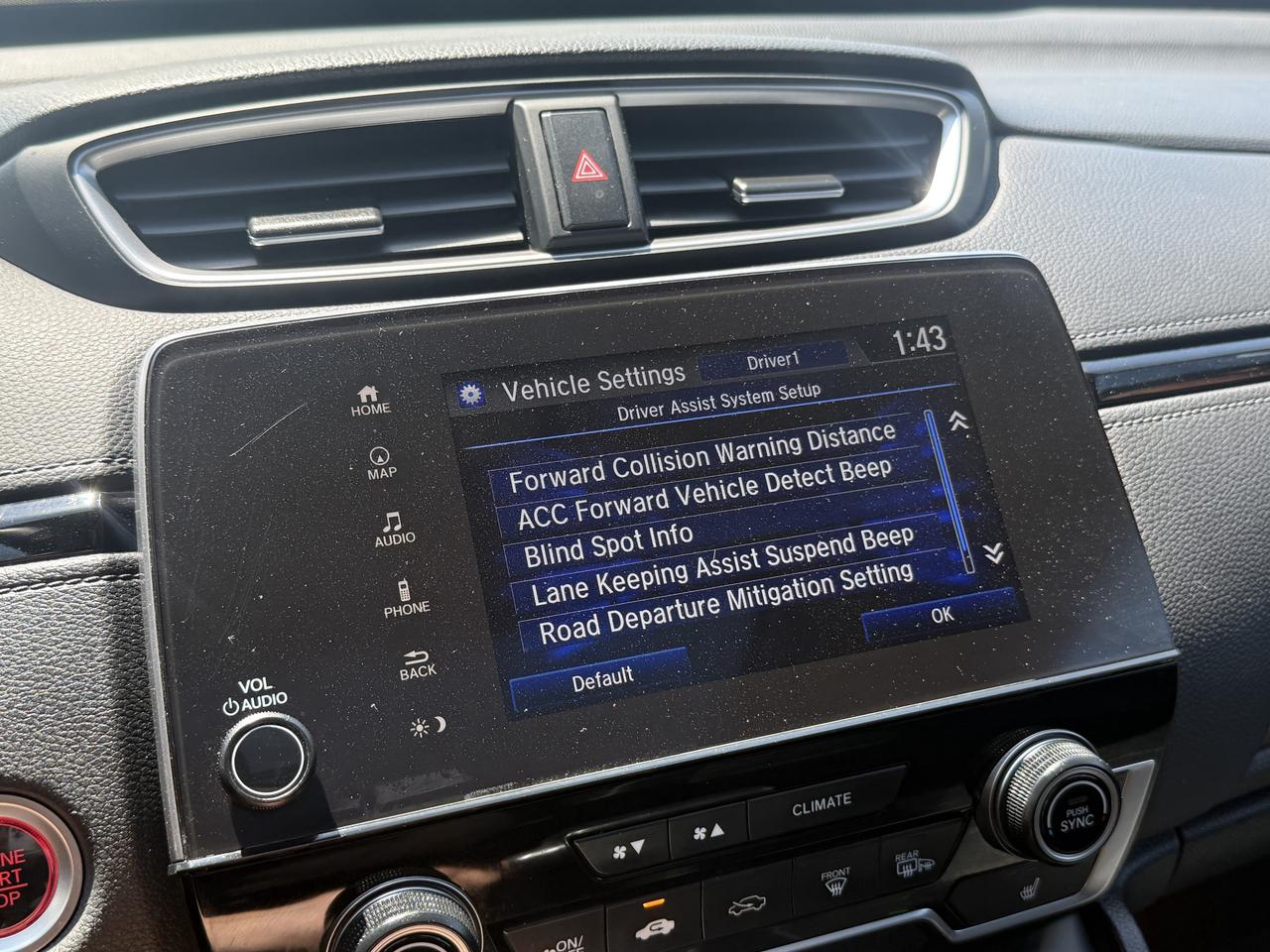 2019 Honda CR-V Touring l AWD l 1.5L l 4Cyl l Auto l Eco Vehicle Photo