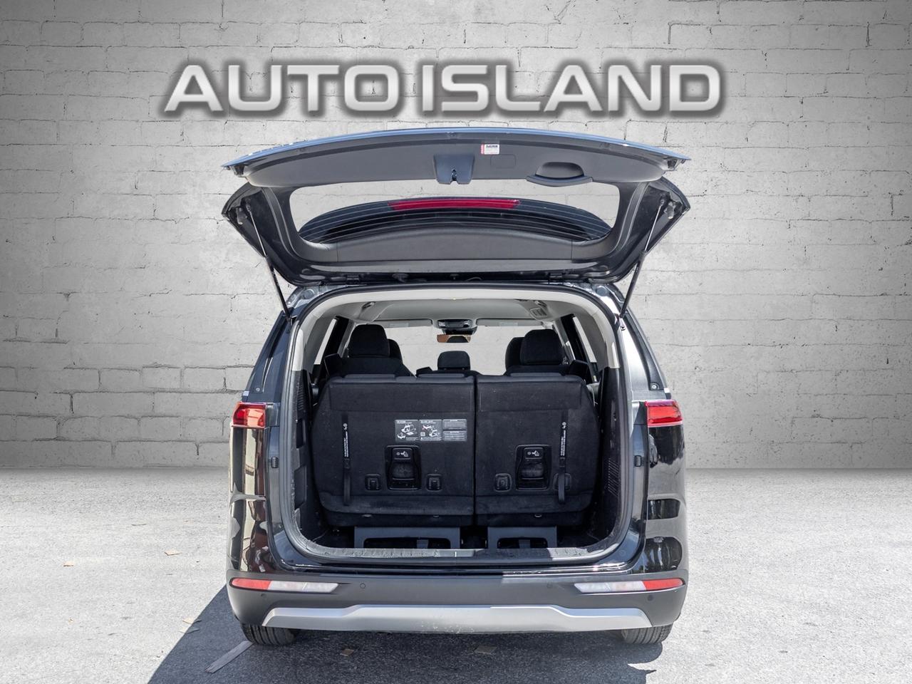 2024 Kia Carnival LX FWD, Camera Photo