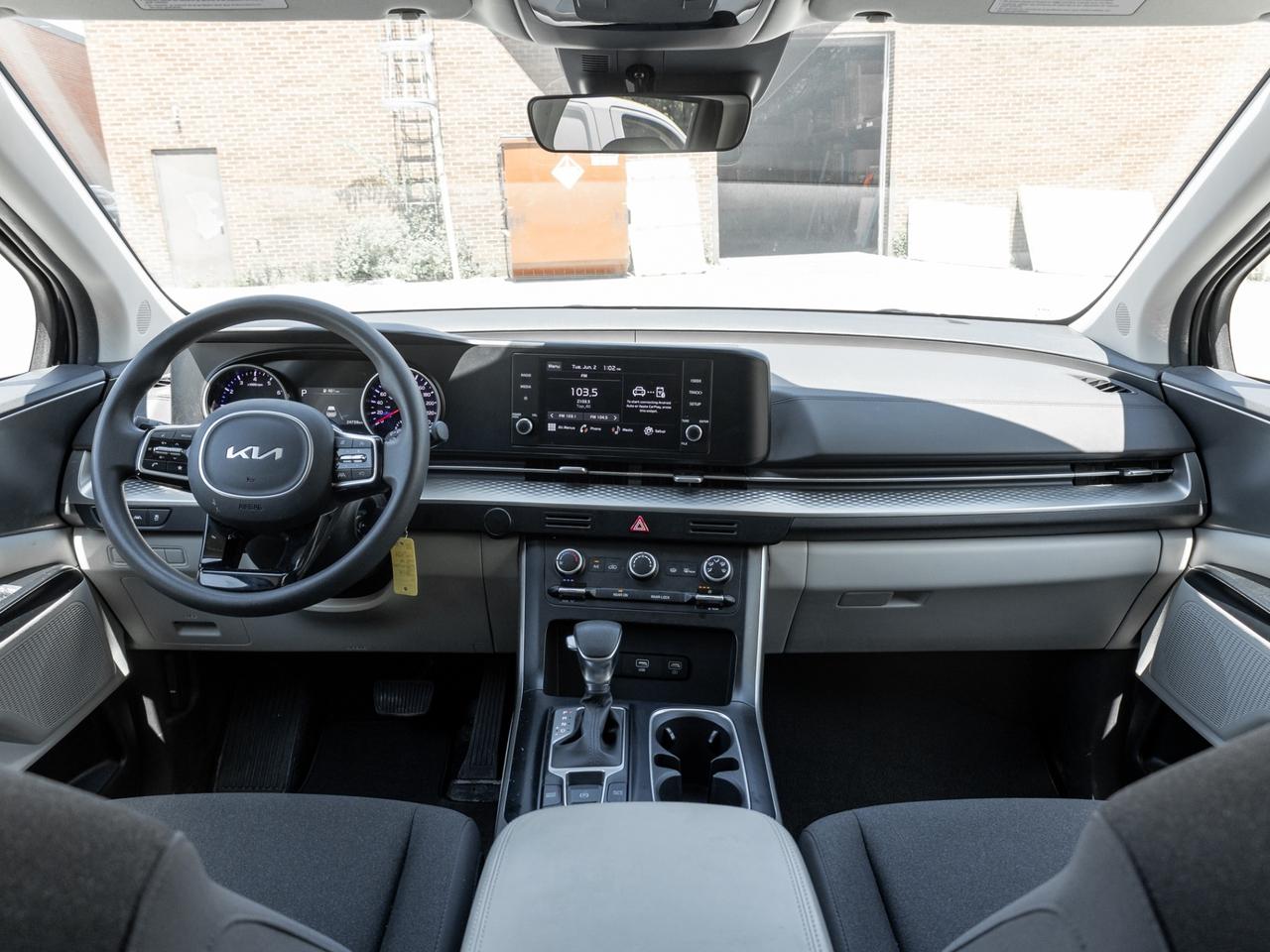 2024 Kia Carnival LX FWD, Camera Photo
