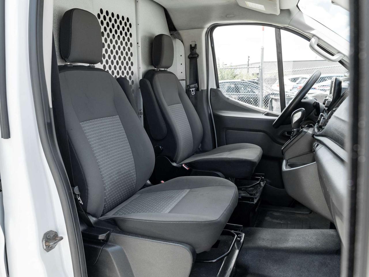 2020 Ford Transit T-150 130 Low Rf 8670 GVWR RWD, Camera Photo