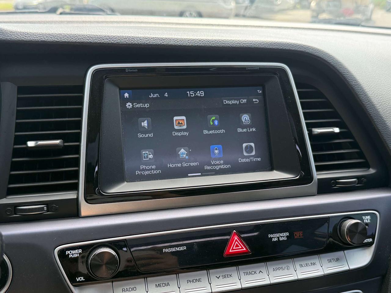2019 Hyundai Sonata Preferred l FWD l CarPlay l FWD l 2.5L l 4Cyl Photo