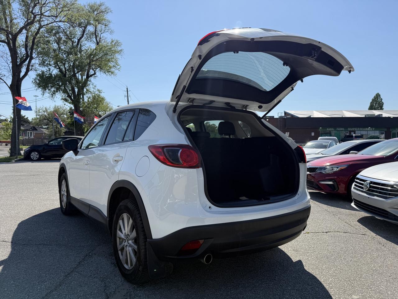 2016 Mazda CX-5 GS l AWD l Auto l 2.5L l 4Cyl l Sunroof Photo