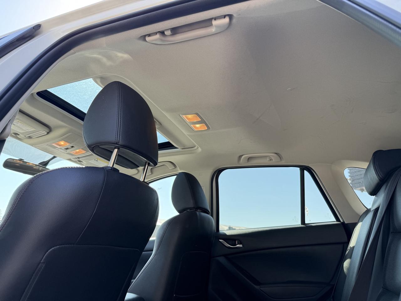 2016 Mazda CX-5 GS l AWD l Auto l 2.5L l 4Cyl l Sunroof Photo