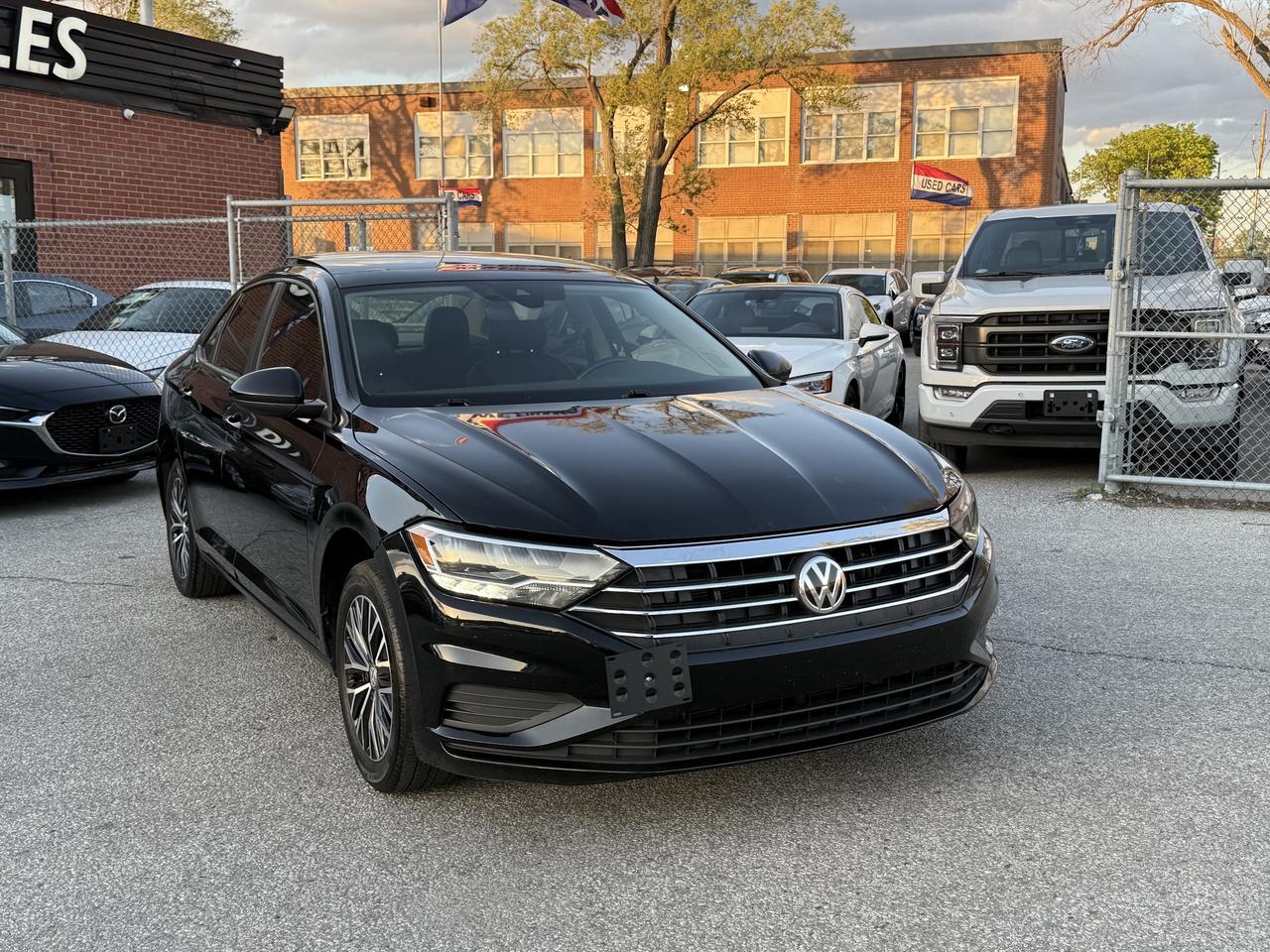 2021 Volkswagen Jetta Highline l 1.4L l 4Cyl l Carplay l FWD l Auto Photo