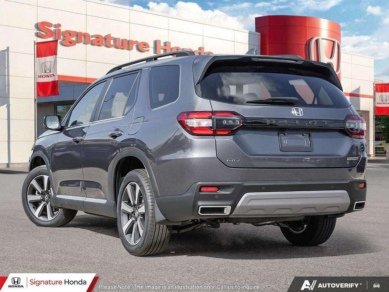 2025 Honda Pilot Touring Photo