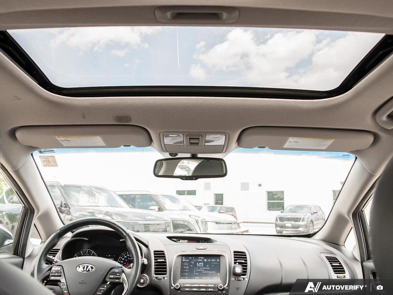 2017 Kia Forte EX Photo