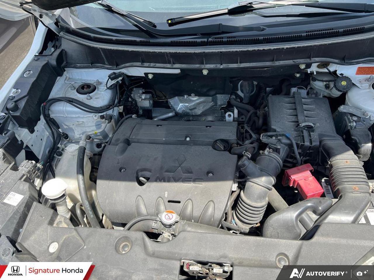 2020 Mitsubishi RVR ES Photo