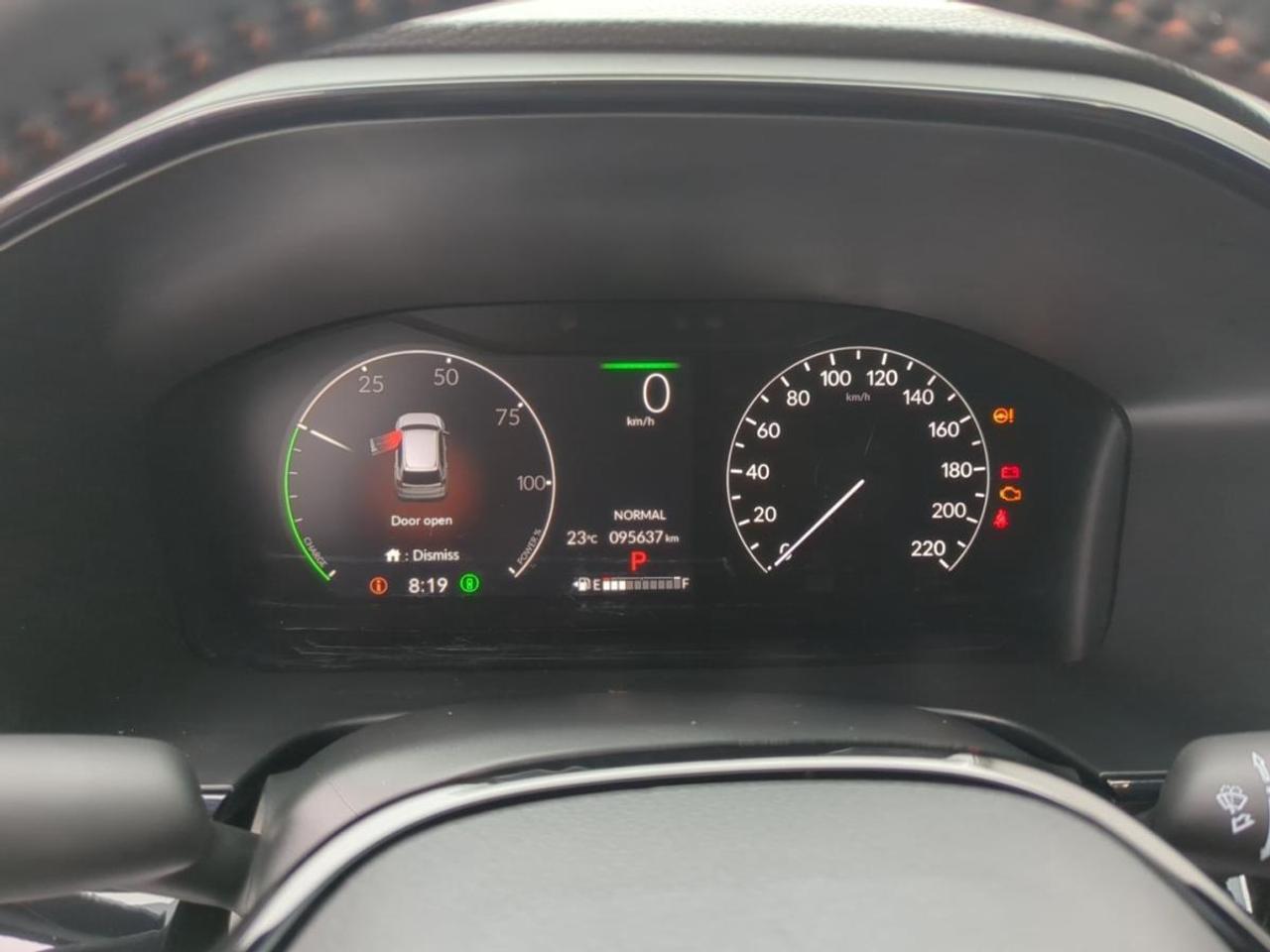 2023 Honda CR-V Hybrid Touring AWD Photo