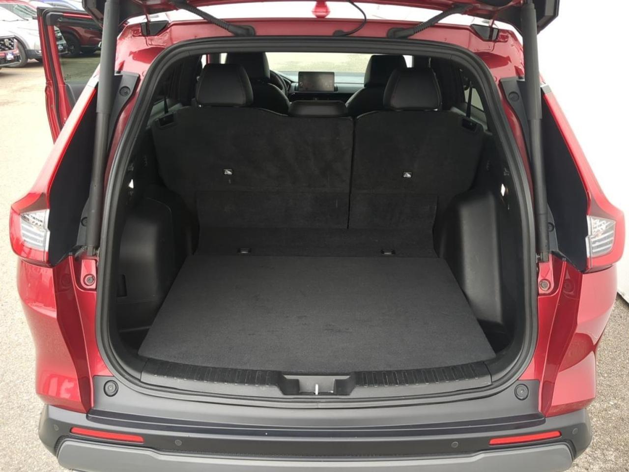 2023 Honda CR-V Hybrid Touring AWD Photo