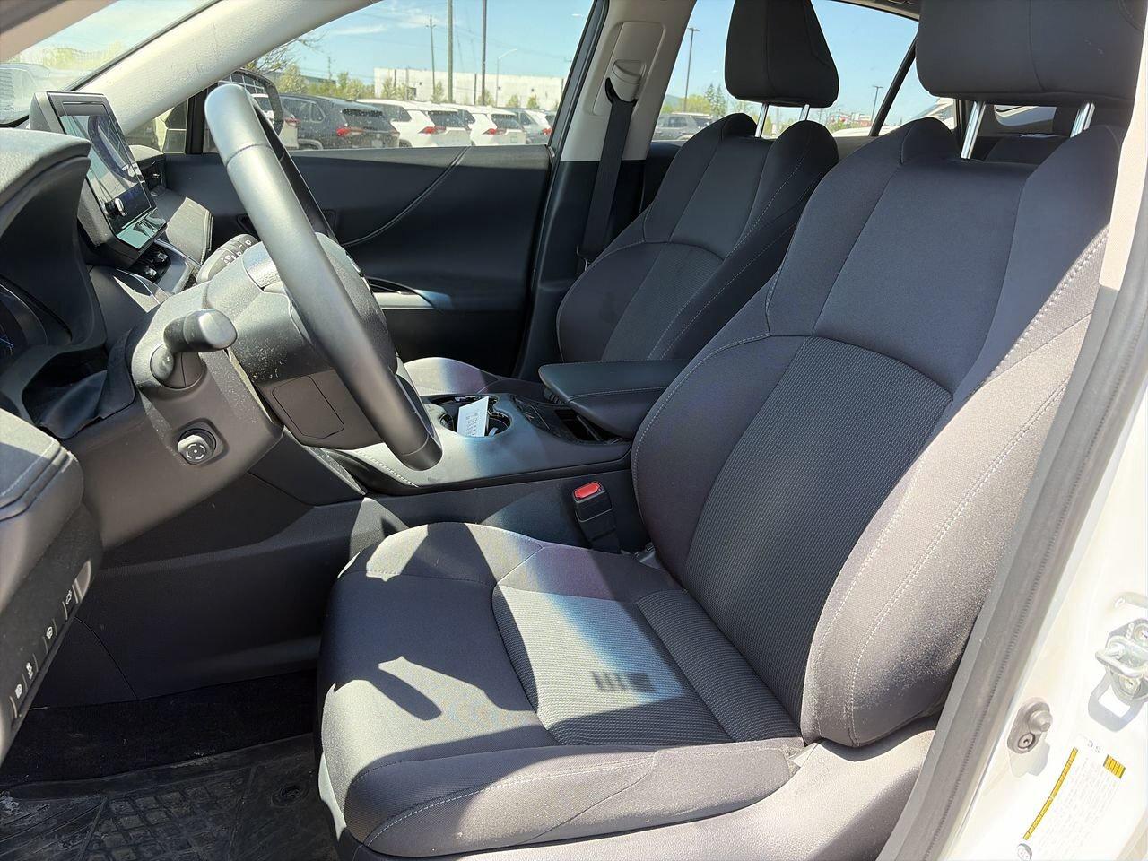 2023 Toyota Venza Venza LE AWD 6.95%TCUV   CARPLAY/ANDROID AUTO   HE Photo