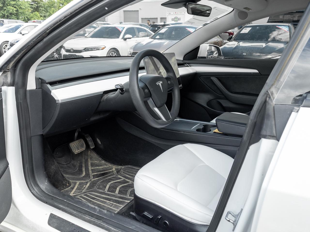 2022 Tesla Model 3 Standard Range RWD   ONE OWNER   CLEAN CARFAX Photo
