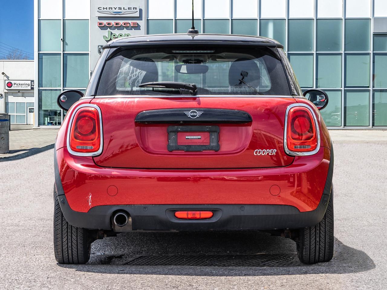 2021 MINI Cooper Cooper FWD  ONE OWNER  LOW KMS Photo