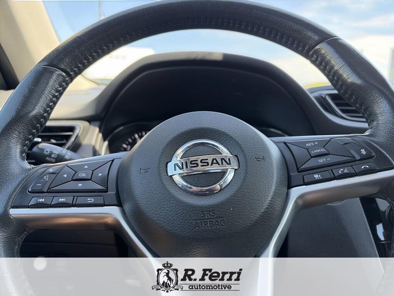 2017 Nissan Rogue  Photo