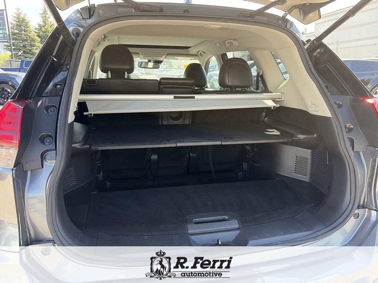 2017 Nissan Rogue  Photo