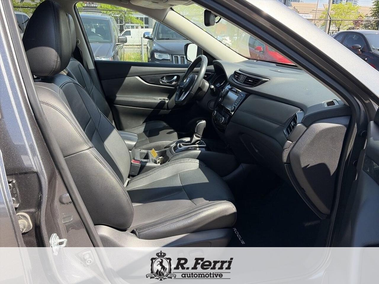 2017 Nissan Rogue  Photo