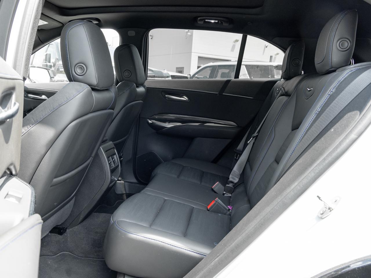 2025 Cadillac XT4 AWD 4dr Sport   CLEAN CARFAX   LOCAL TRADE Photo