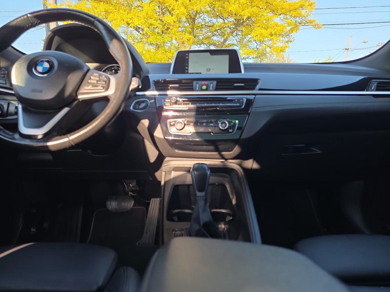 2019 BMW X2 xDrive28i * NO ACCIDENTS / NAVI / CAMERA / ROOF / Photo