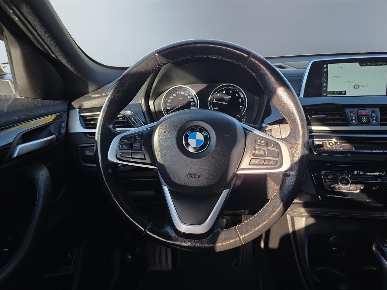 2019 BMW X2 xDrive28i * NO ACCIDENTS / NAVI / CAMERA / ROOF / Photo