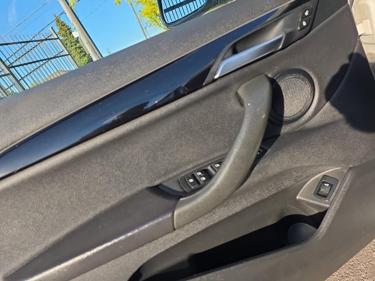 2019 BMW X2 xDrive28i * NO ACCIDENTS / NAVI / CAMERA / ROOF / Photo