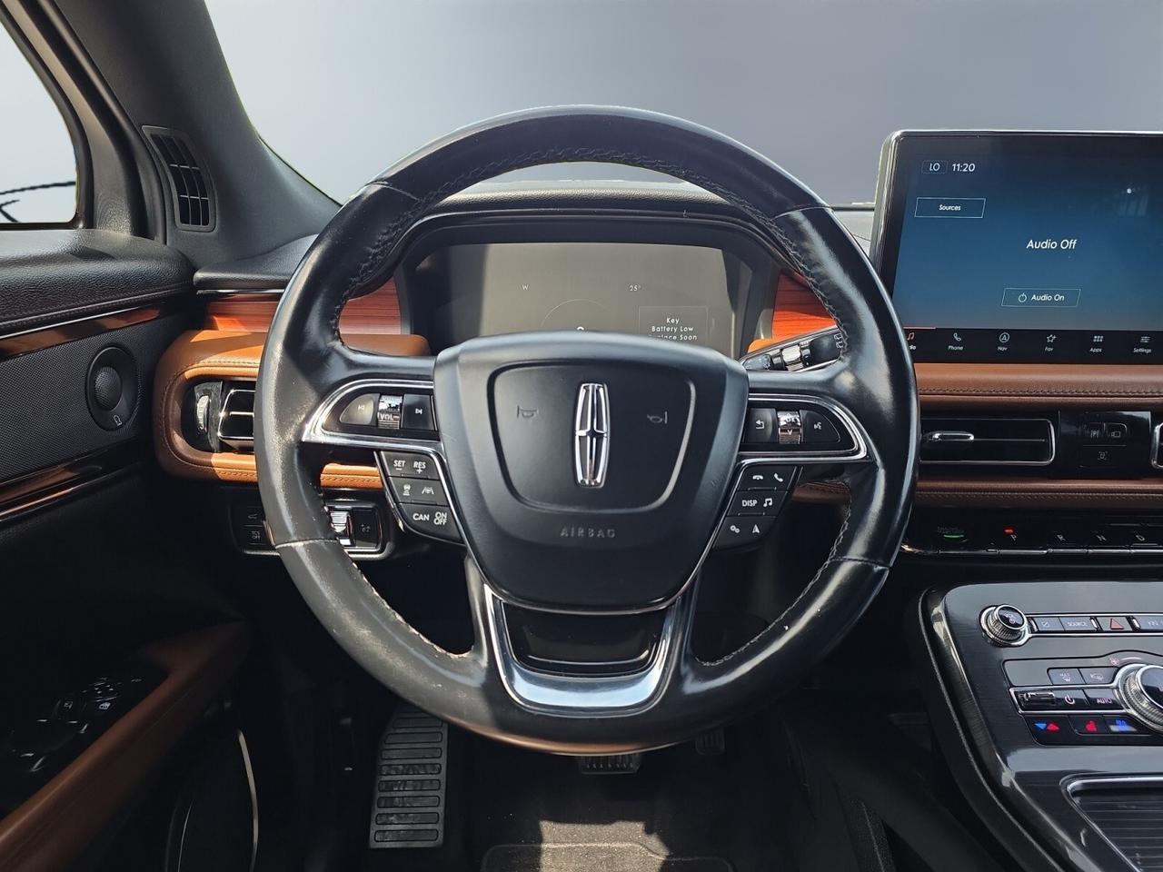 2022 Lincoln Nautilus Reserve AWD * 1 OWNER / Photo