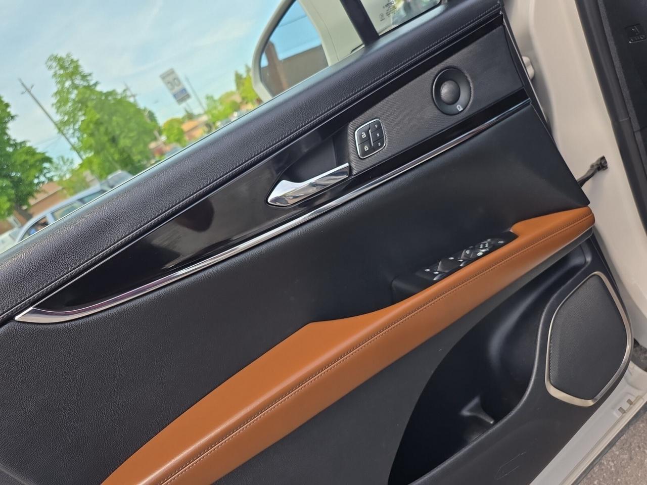 2022 Lincoln Nautilus Reserve AWD * 1 OWNER / Photo