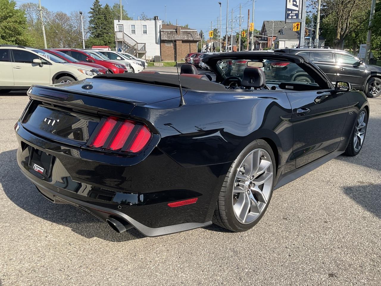 2017 Ford Mustang GT Convertible - LEATHER! NAV! BACK-UP CAM! BSM! 6 Photo