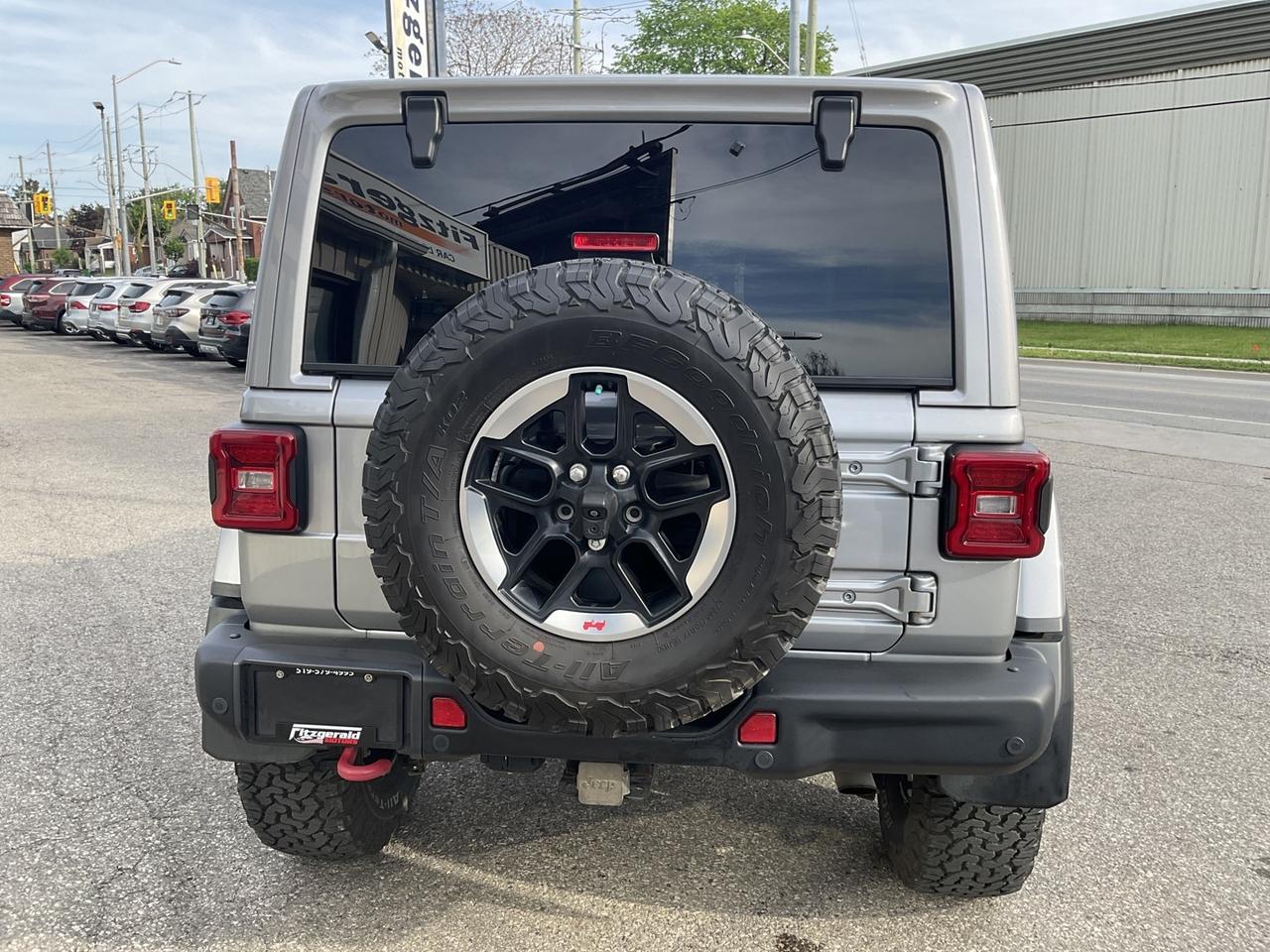 2018 Jeep WRANGLER UNLIMITED Rubicon - LEATHER! NAV! BACK-UP CAM! BSM! Photo