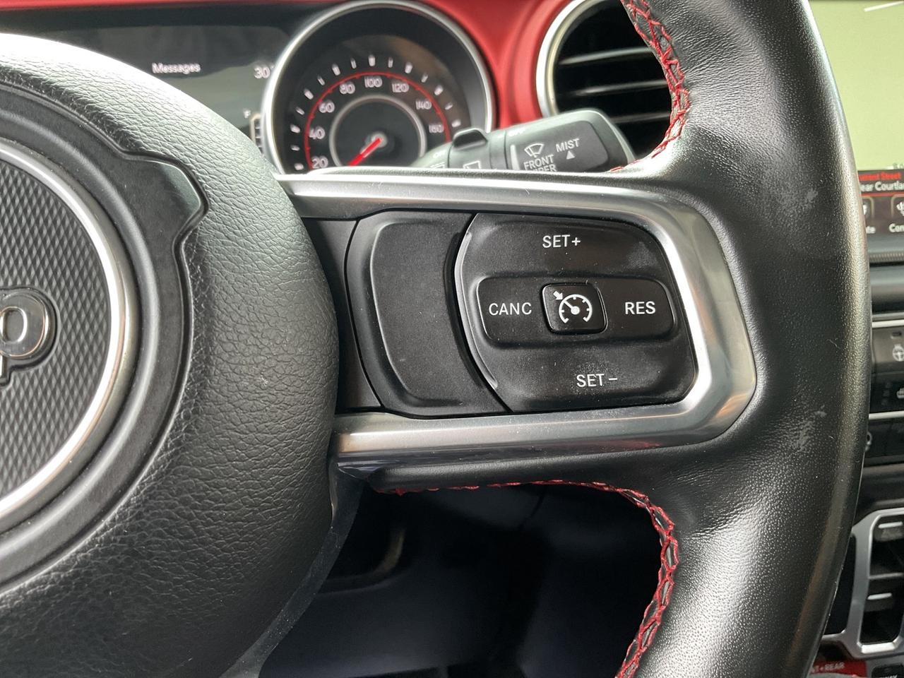 2018 Jeep WRANGLER UNLIMITED Rubicon - LEATHER! NAV! BACK-UP CAM! BSM! Photo