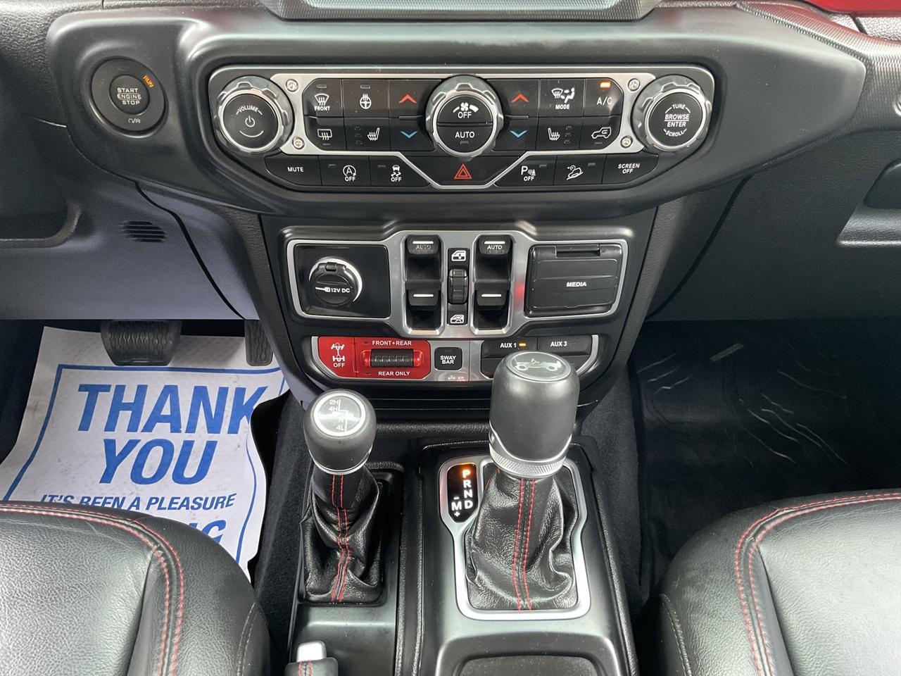 2018 Jeep WRANGLER UNLIMITED Rubicon - LEATHER! NAV! BACK-UP CAM! BSM! Photo