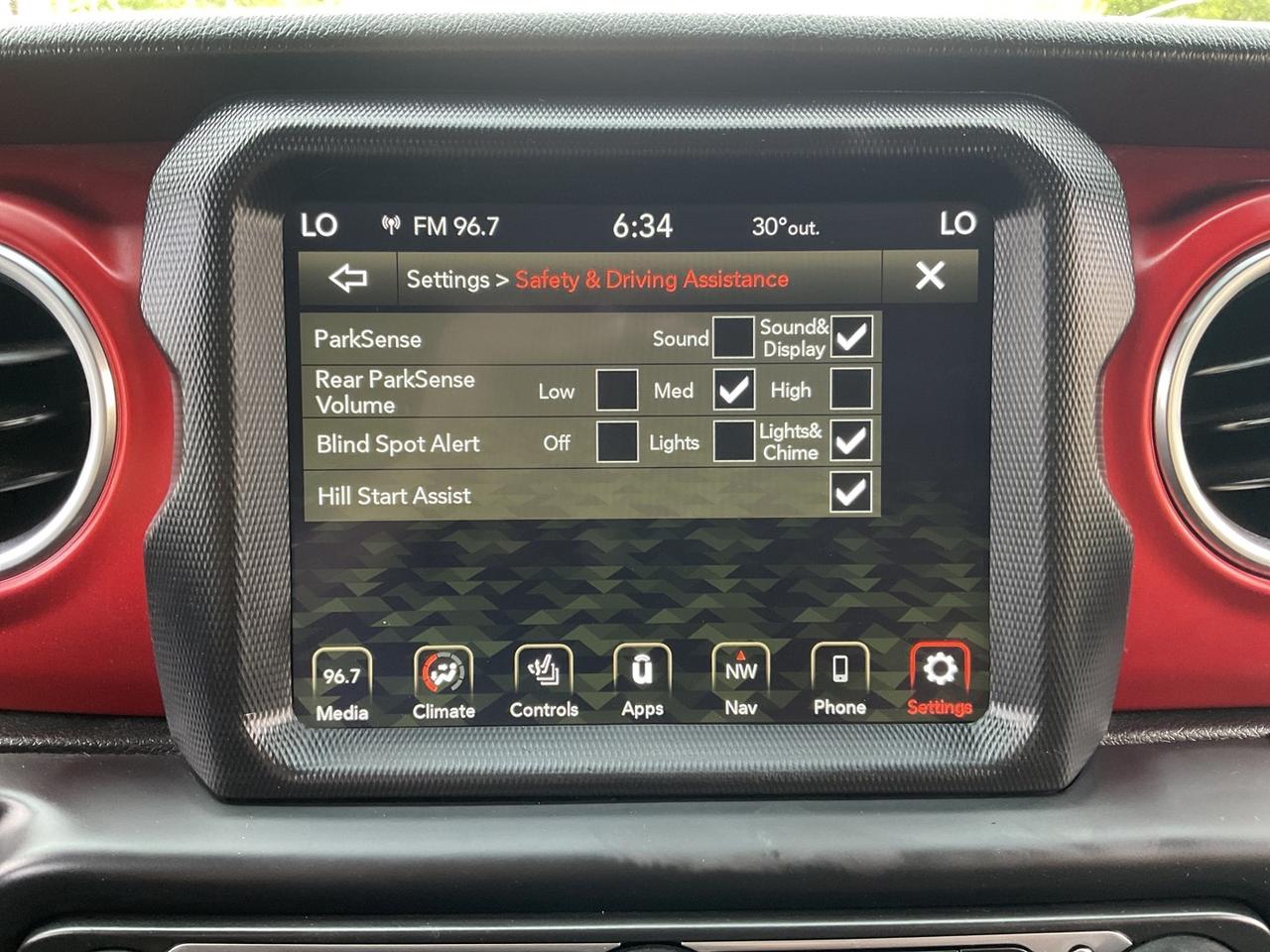 2018 Jeep WRANGLER UNLIMITED Rubicon - LEATHER! NAV! BACK-UP CAM! BSM! Photo