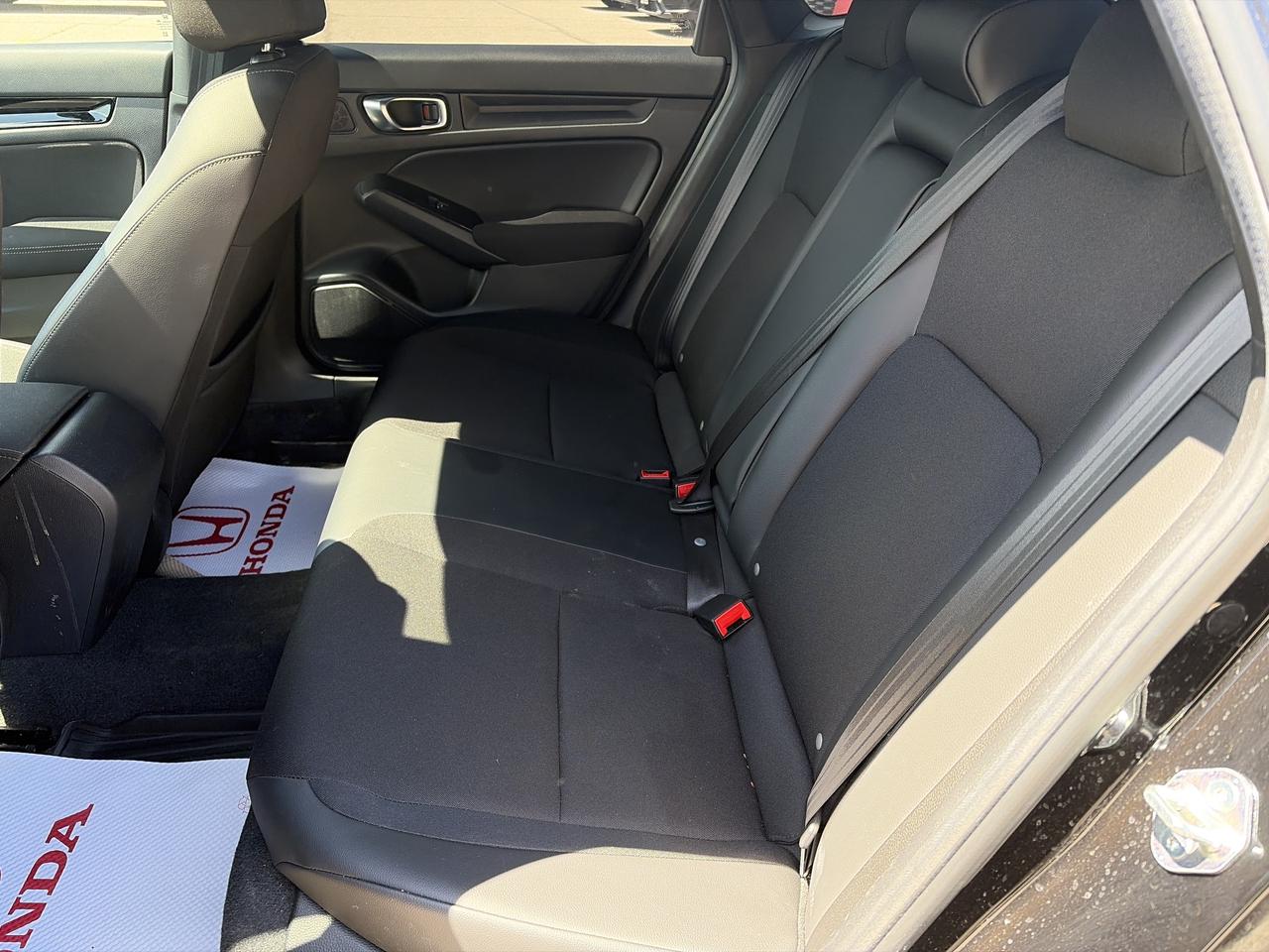 2025 Honda Civic Sport Hybrid CarPlay Sunroof Rear Camera Photo