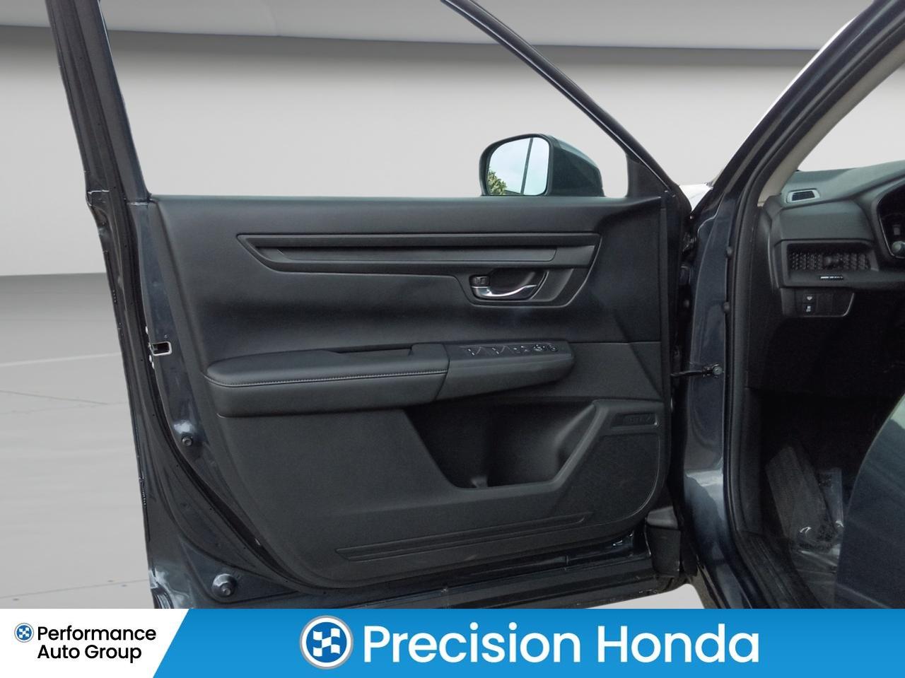2023 Honda CR-V LX-B Photo