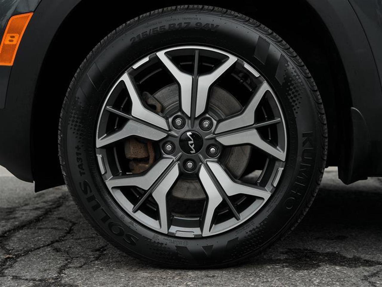 2023 Kia Seltos EX PREMIUM AWD Photo