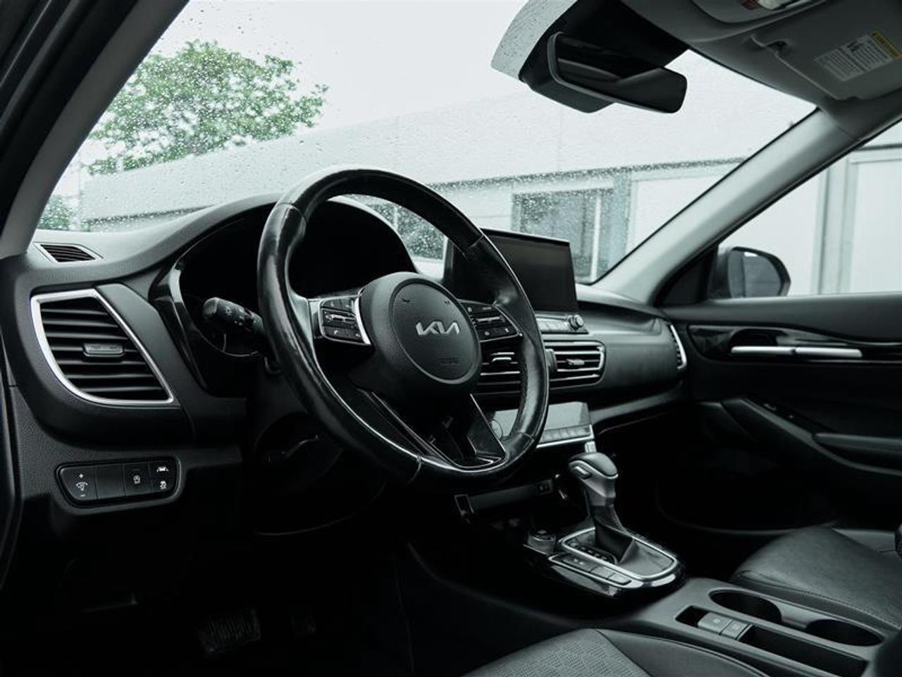 2023 Kia Seltos EX PREMIUM AWD Photo
