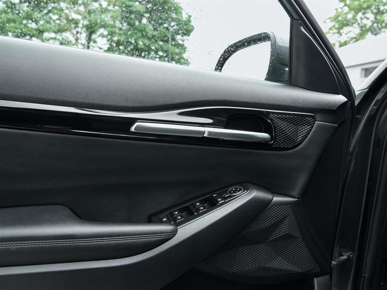 2023 Kia Seltos EX PREMIUM AWD Photo