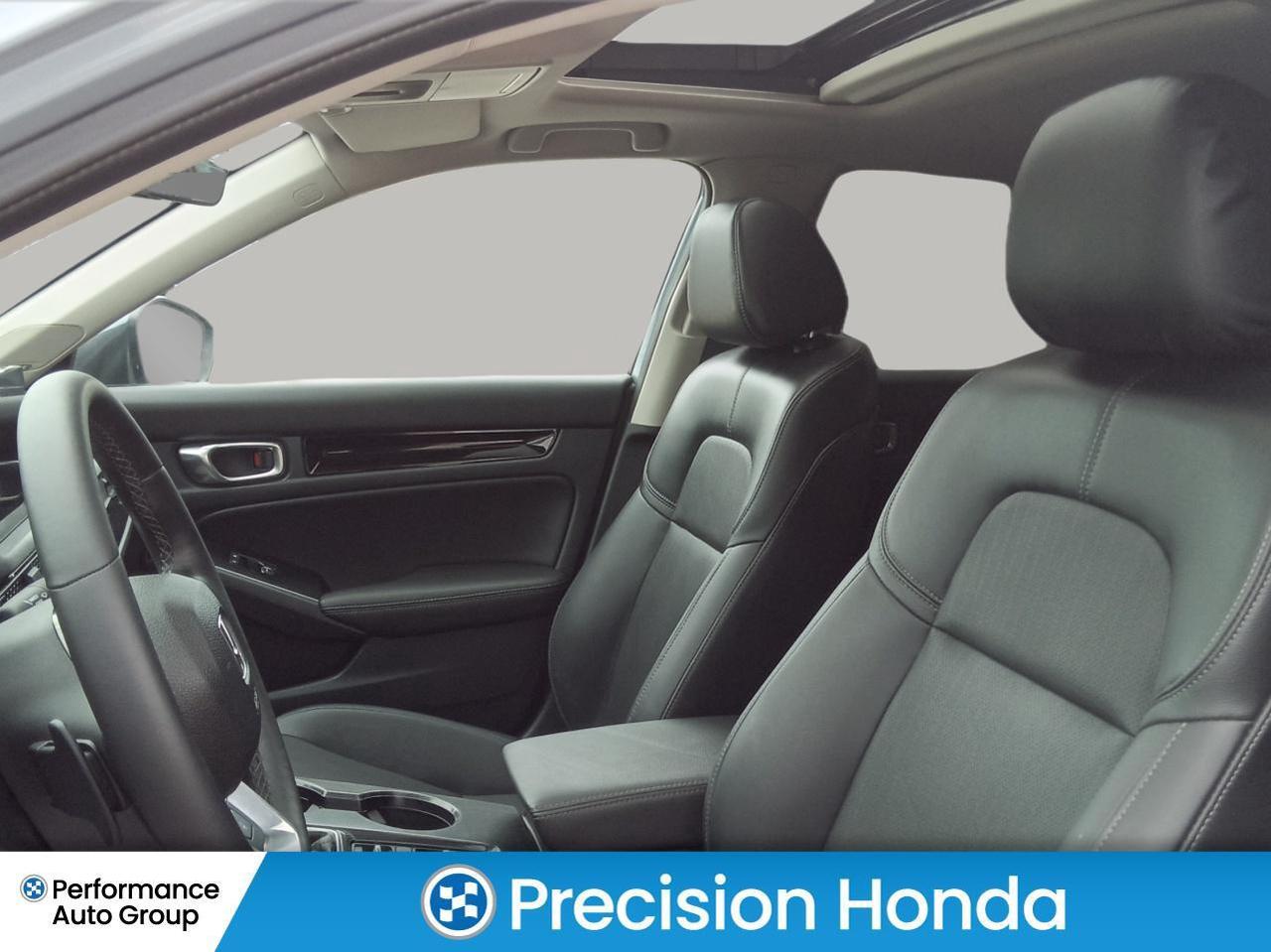 2023 Honda Civic Touring Photo
