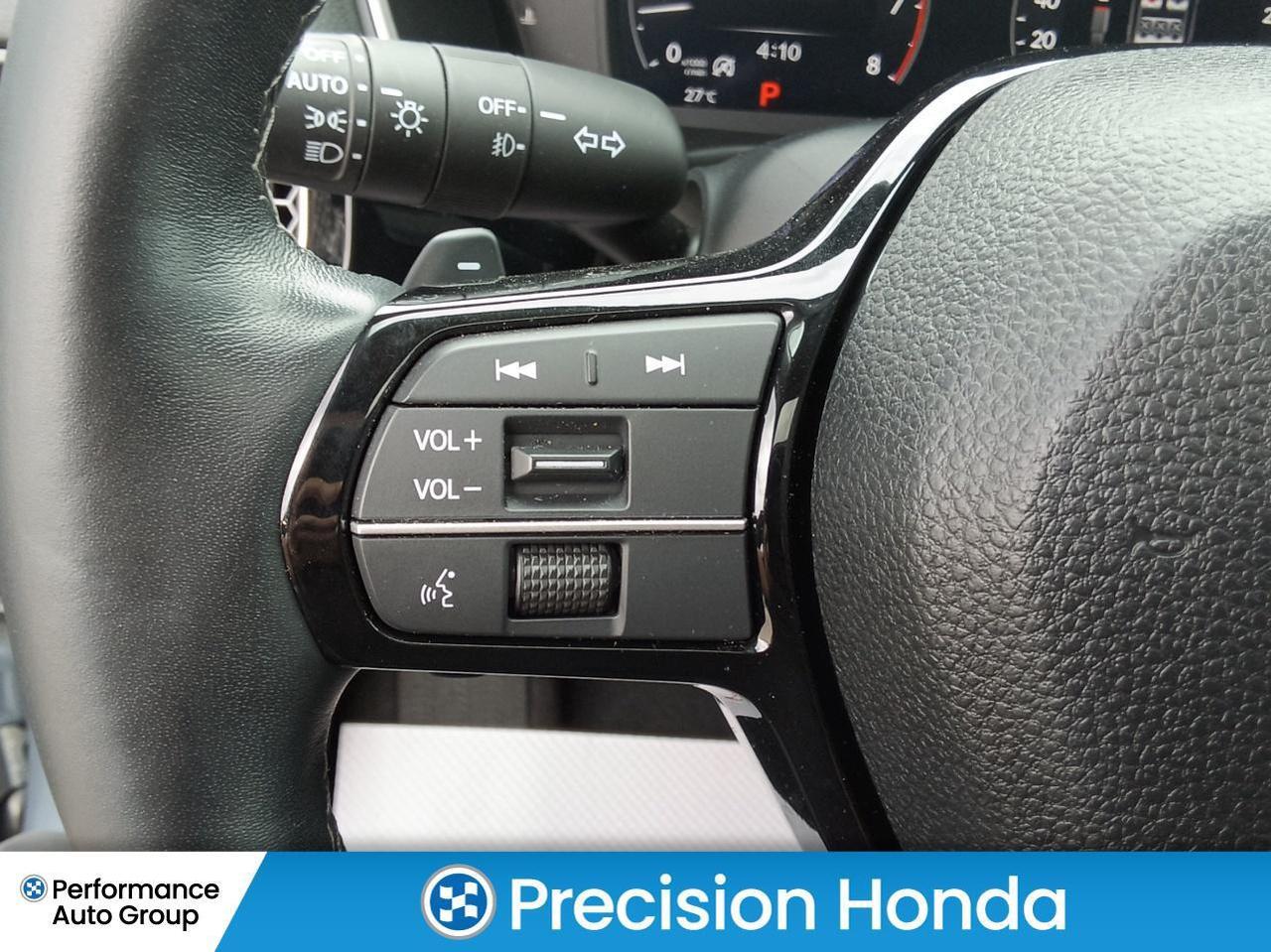 2023 Honda Civic Touring Photo
