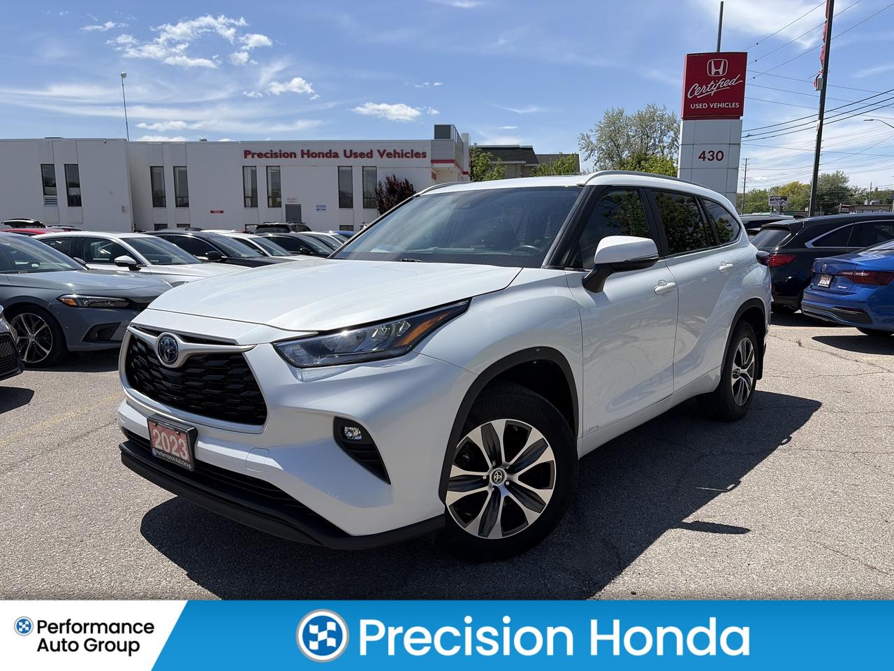 2023 Toyota Highlander XLE Photo0