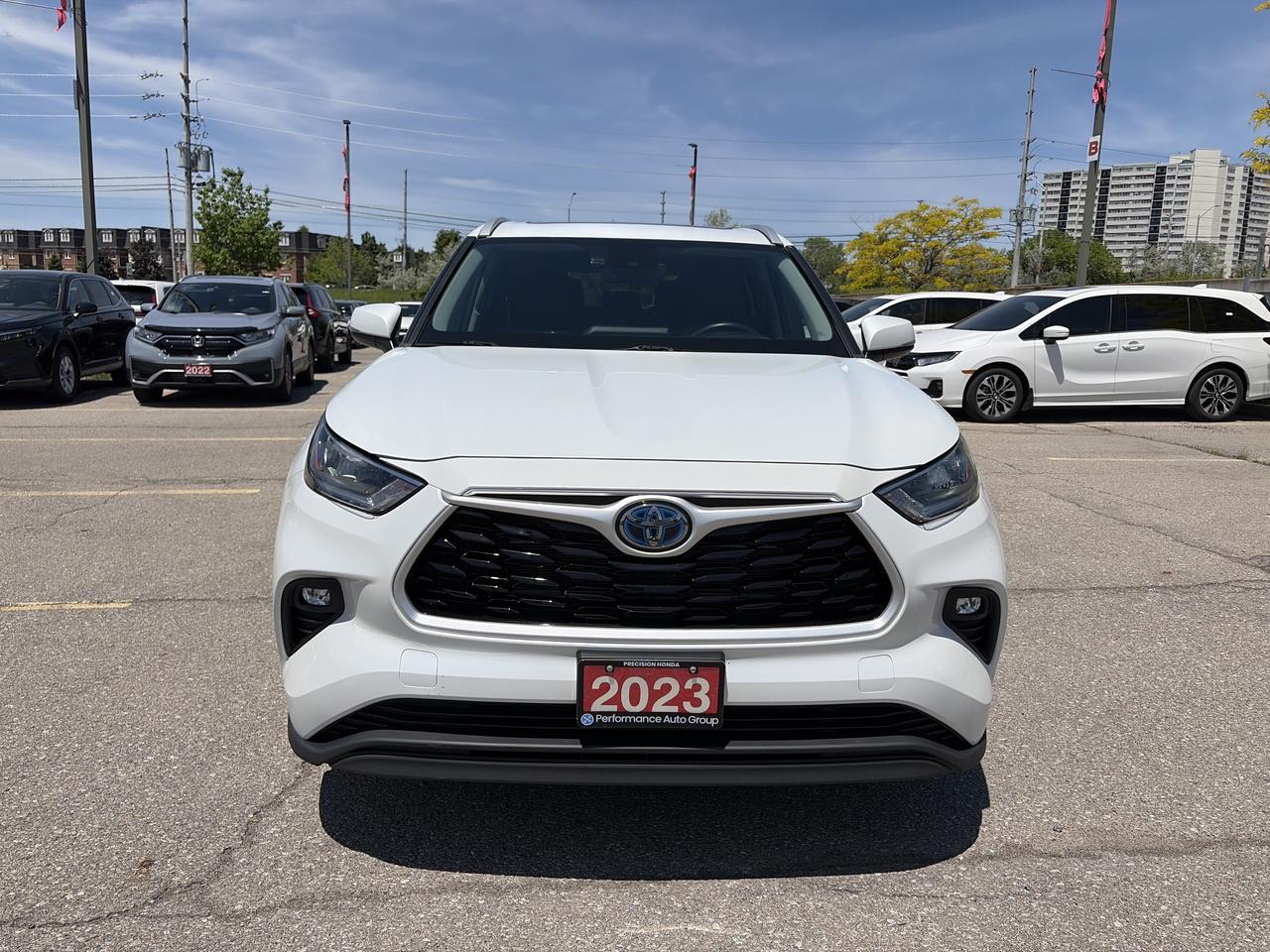 2023 Toyota Highlander XLE Photo