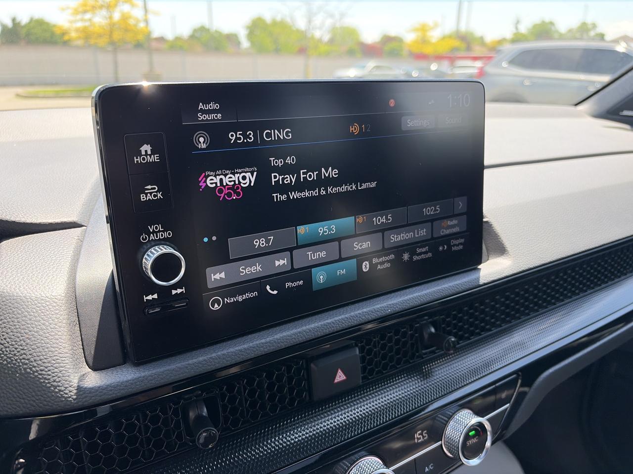 2025 Honda CR-V Touring Hybrid Navigation CarPlay Wireless Charger Photo