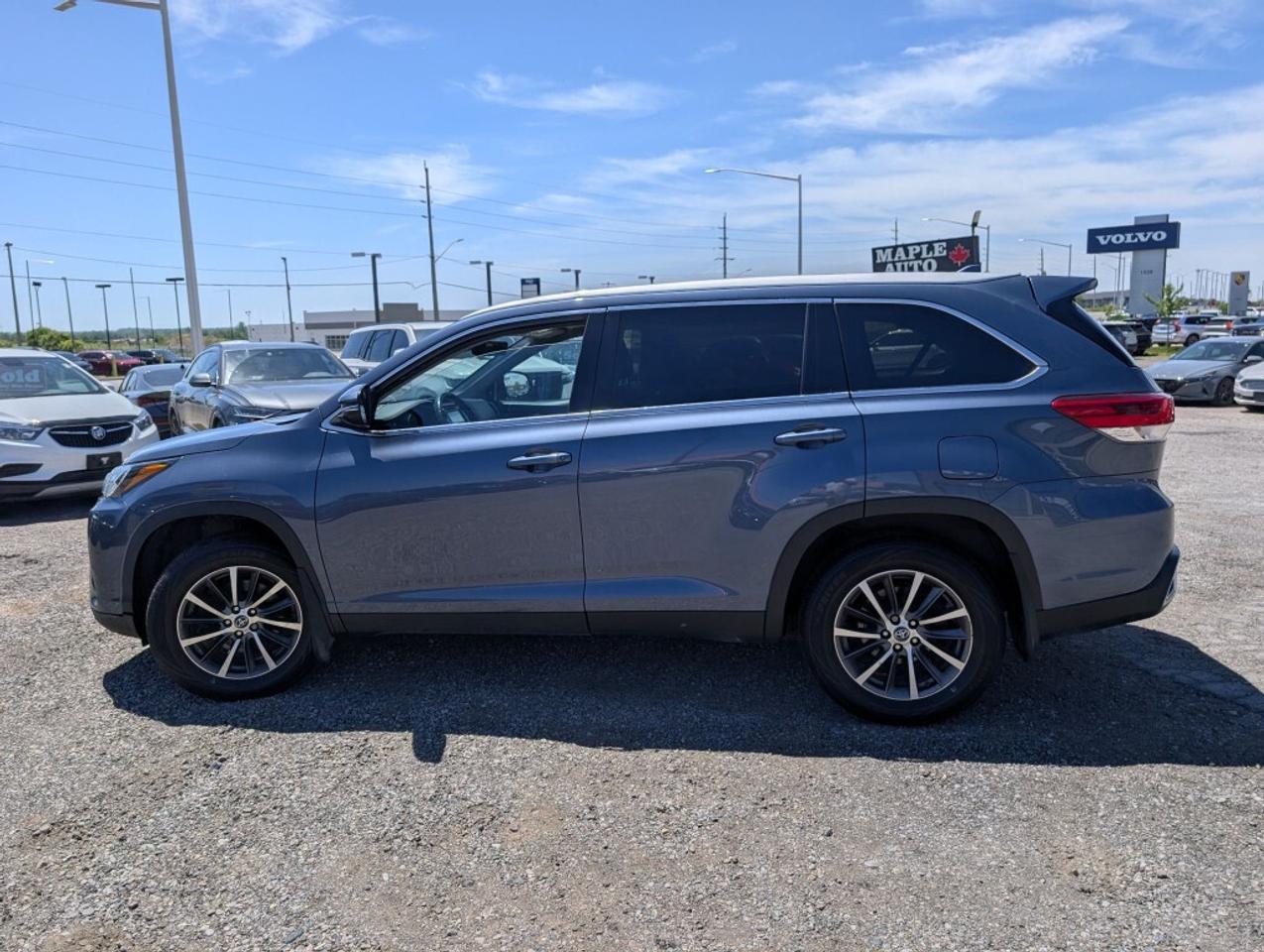 2019 Toyota Highlander XLE AWD NAV LEATHER SUNROOF CAMERA Photo
