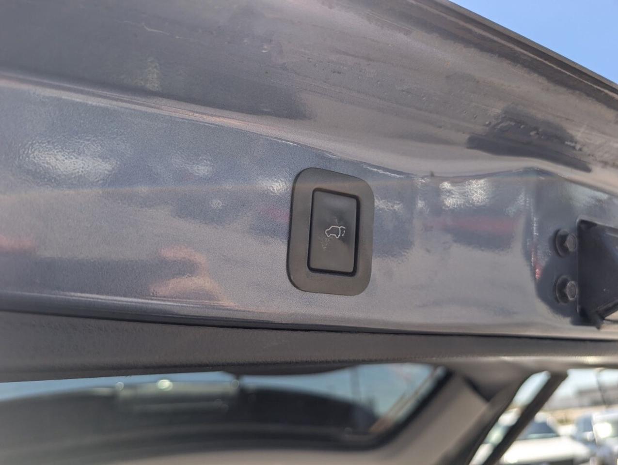 2019 Toyota Highlander XLE AWD NAV LEATHER SUNROOF CAMERA Photo