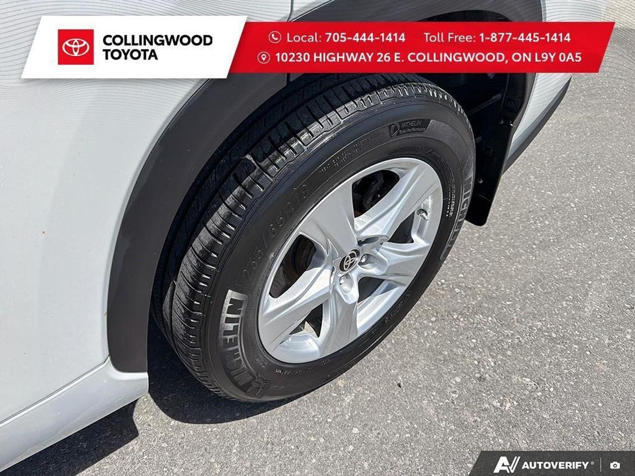 2024 Toyota Highlander *LE AWD* ONE OWNER* ACCIDENT FREE* Photo