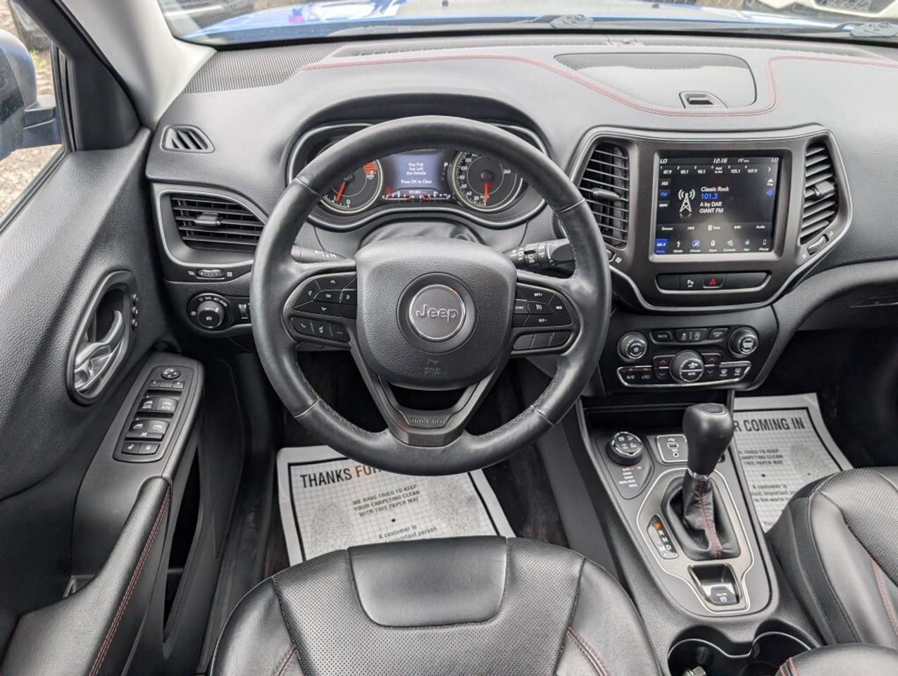 2019 Jeep Cherokee Trailhawk NAV LEATHER PANO ROOF CAMERA HTD SEATS Photo
