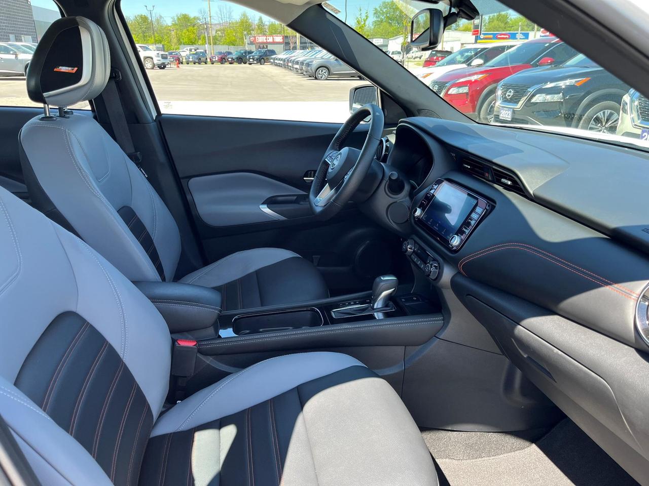 2023 Nissan Kicks SR PREMIUM Photo
