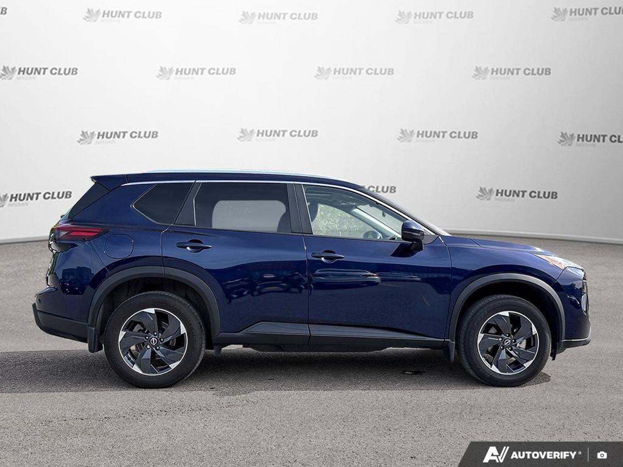 2024 Nissan Rogue SV Moonroof   Apple CarPlay   Heated Seats Photo
