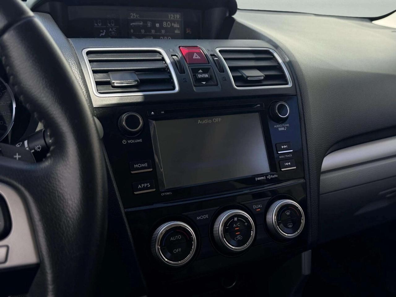 2017 Subaru Forester Touring w/Tech Pkg Photo